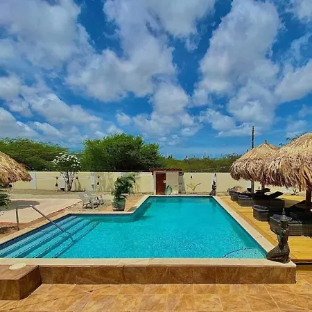 Pura Vida Aruba Appartement Palma